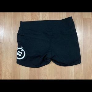 Angel Del Mar Crossfit Booty Short
Size: Small
Inseam: 2 inches